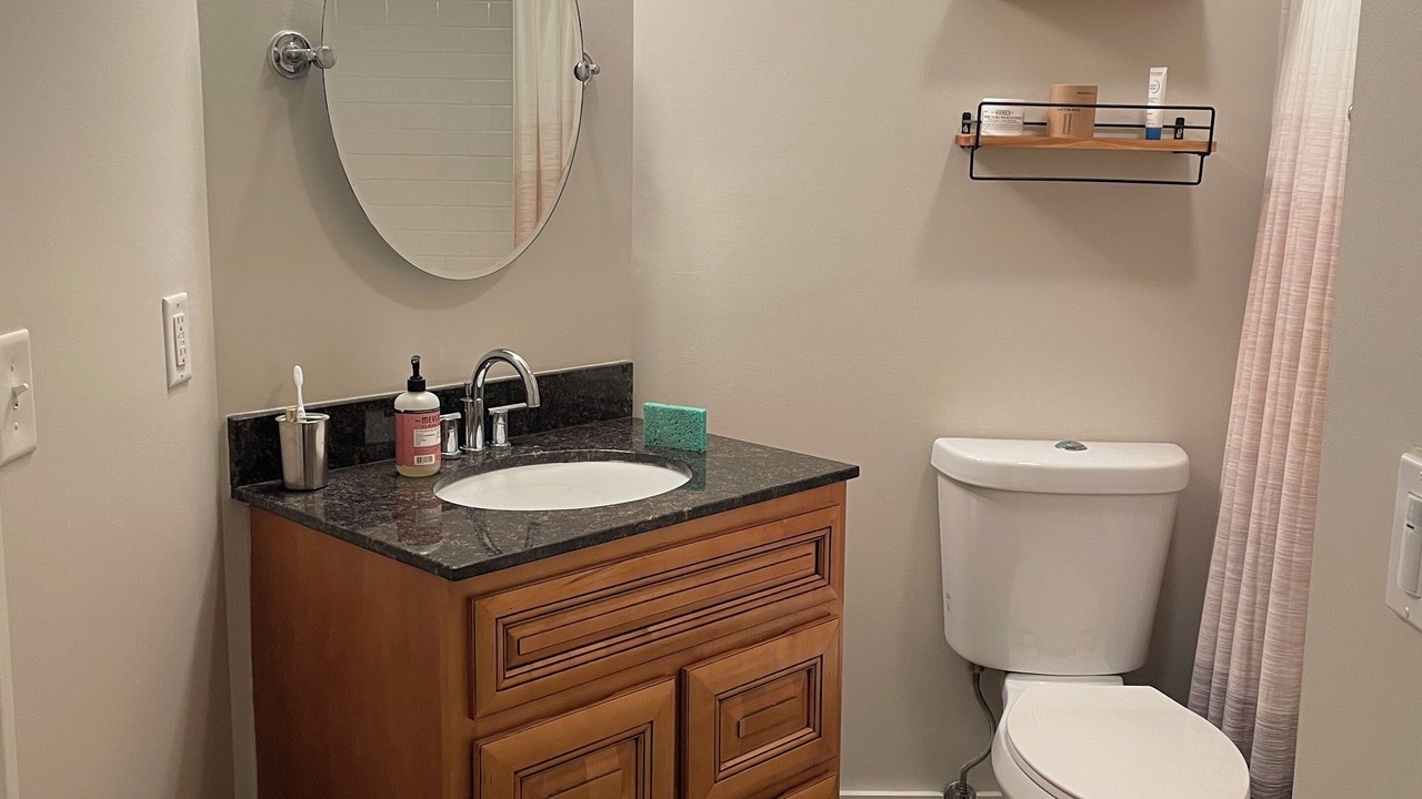 Photo of Bathroom in Historic Edgefield