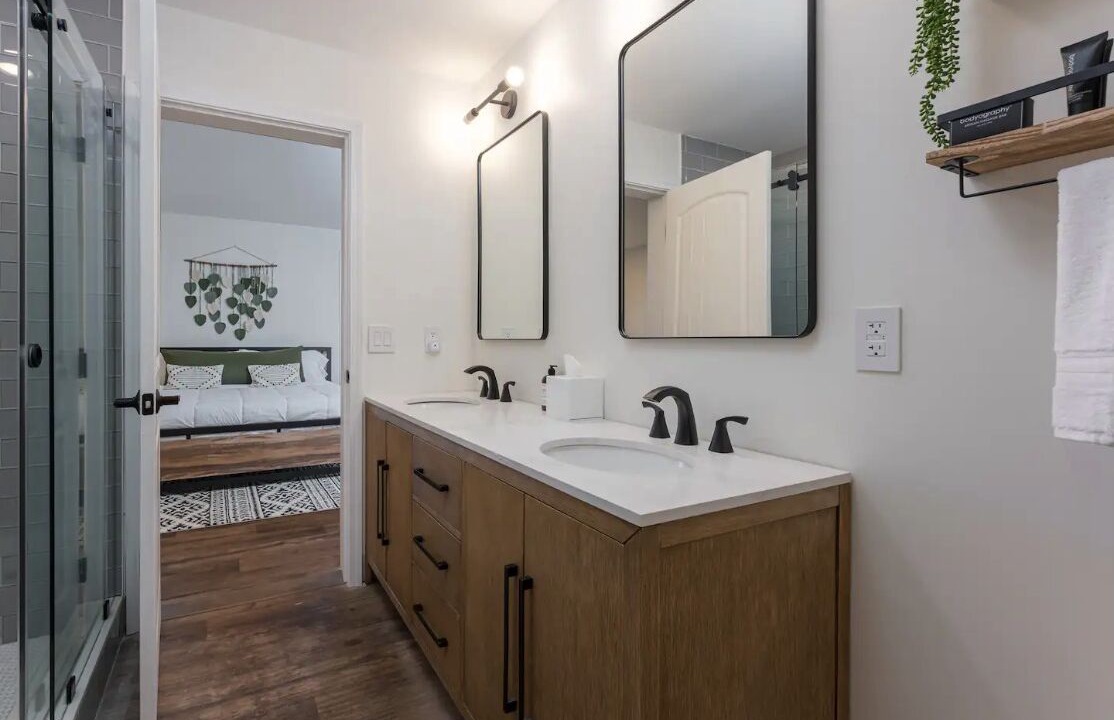 Photo of Bathroom in Marshall