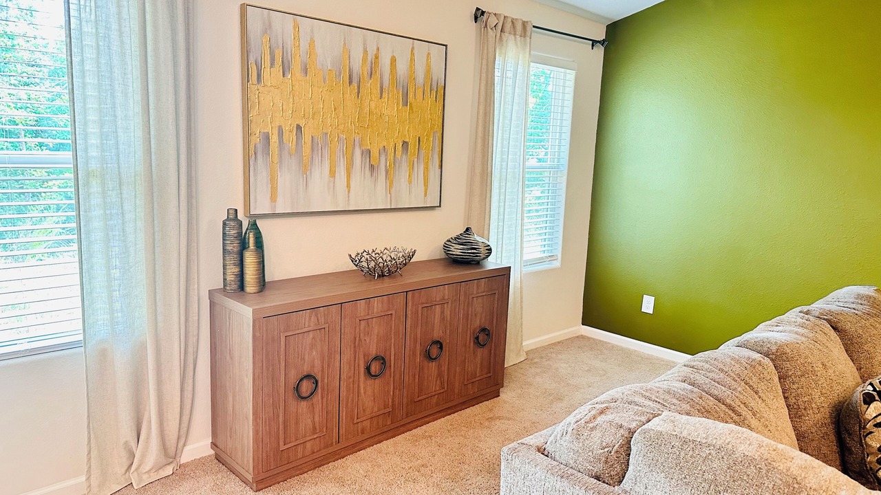 Photo of Livingroom in Greensboro
