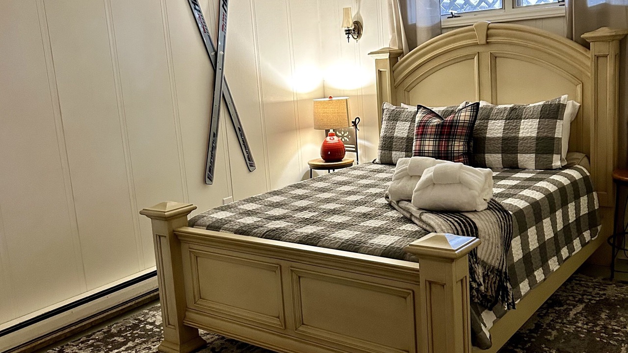 Photo of Bedroom in Newland