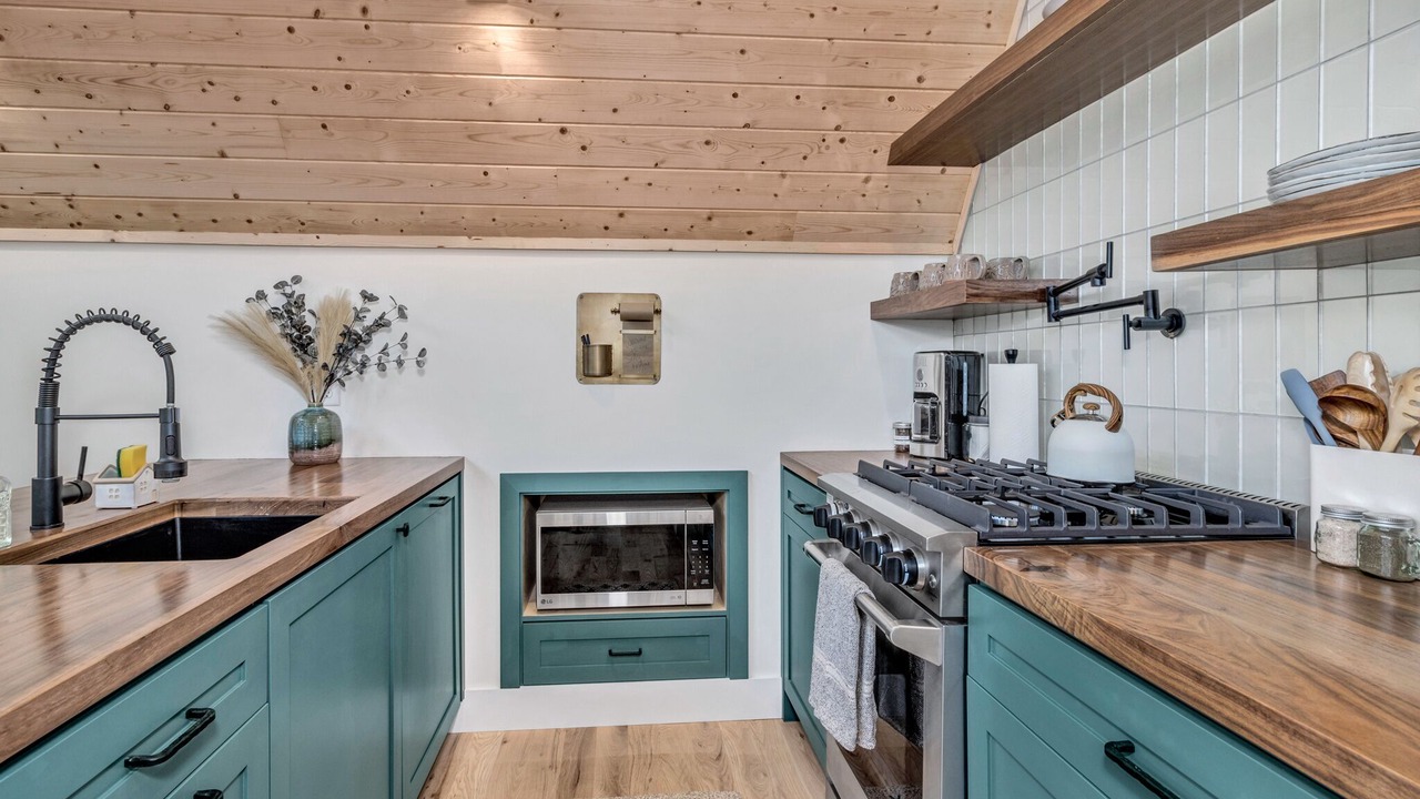 Photo of Kitchen in Swannanoa
