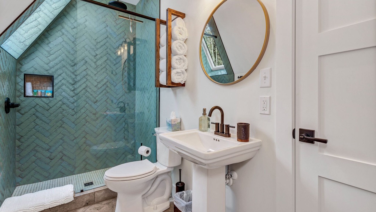 Photo of Bathroom in Swannanoa