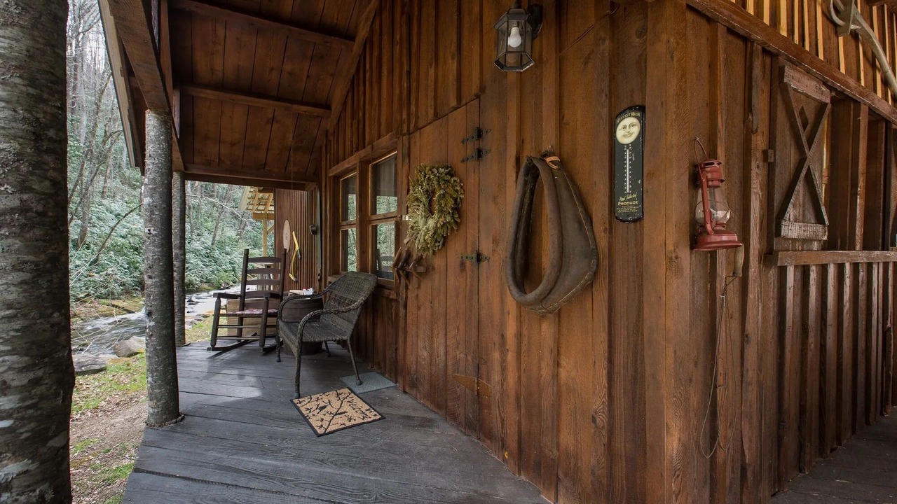 Photo of Patio Balcony in Robbinsville