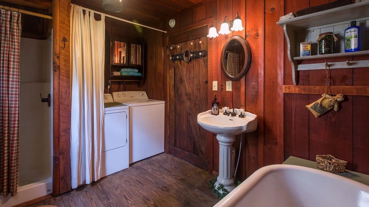 Photo of Bathroom in Robbinsville