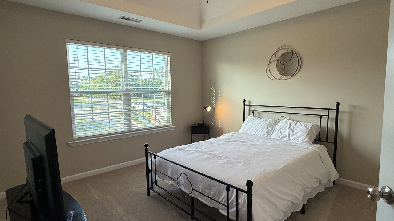 Photo of Bedroom in South View