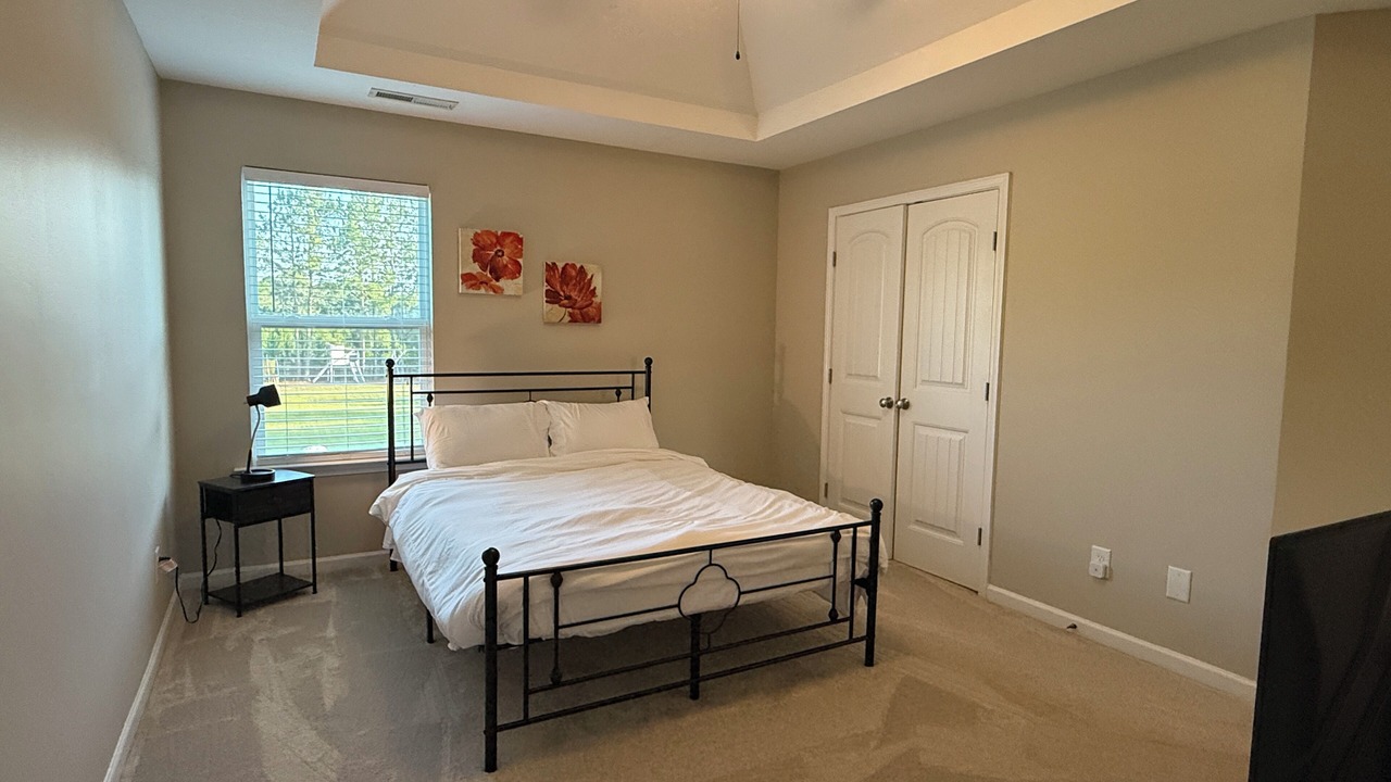 Photo of Bedroom in South View
