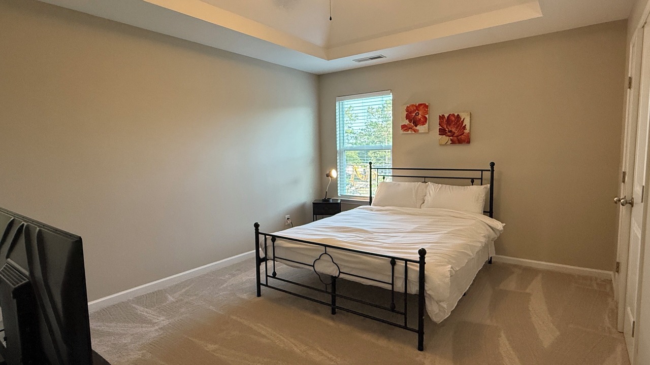 Photo of Bedroom in South View