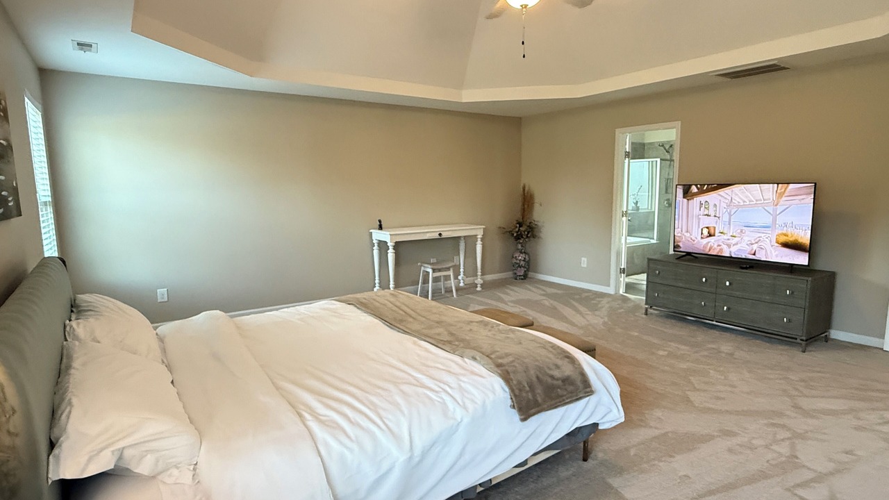 Photo of Bedroom in South View