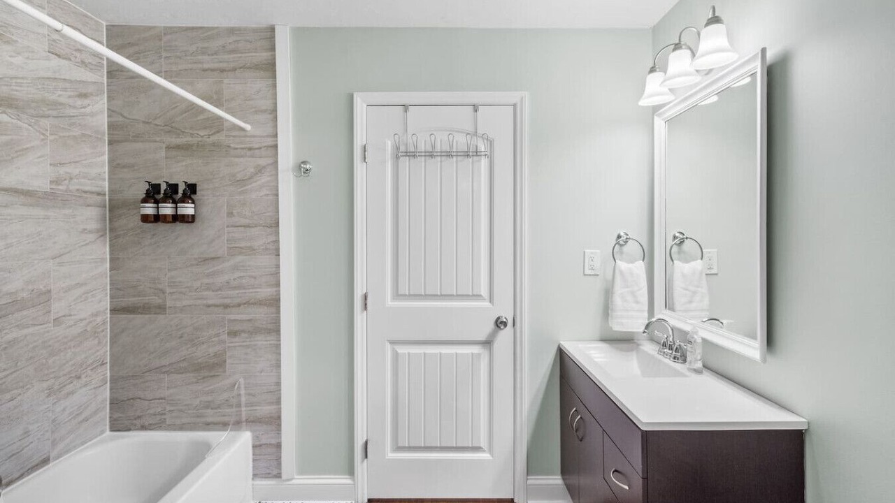 Photo of Bathroom in Larkwood