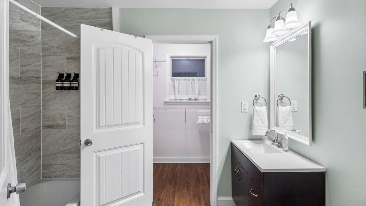 Photo of Bathroom in Larkwood