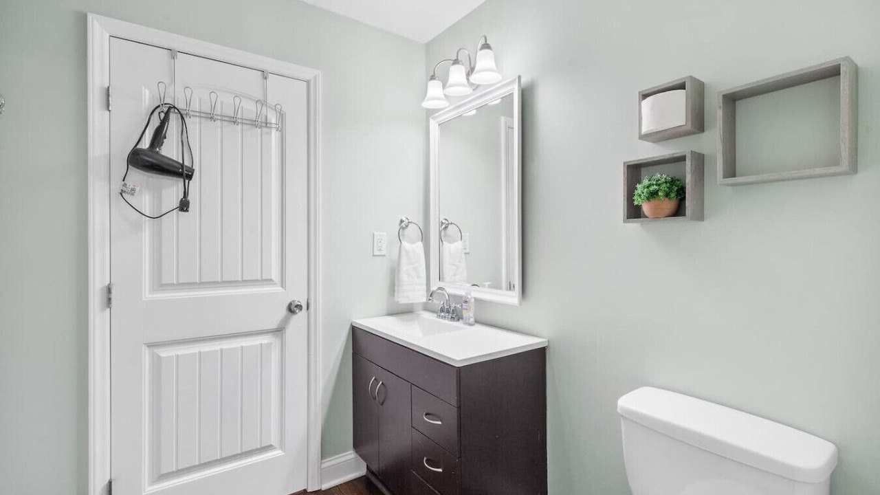 Photo of Bathroom in Larkwood