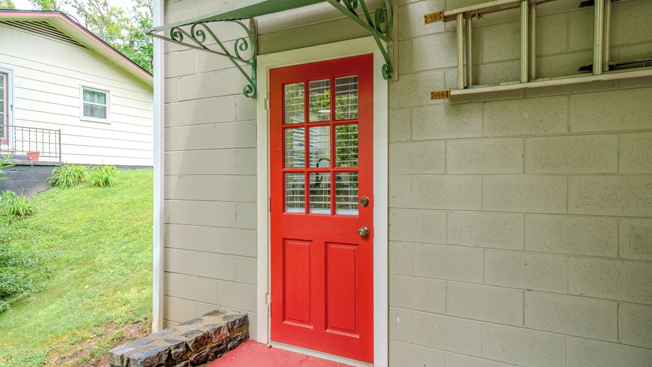 Photo of Outdoor in Weaverville