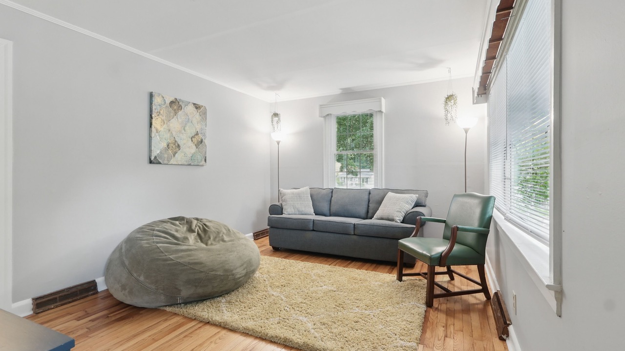 Photo of Livingroom in Winston - Salem