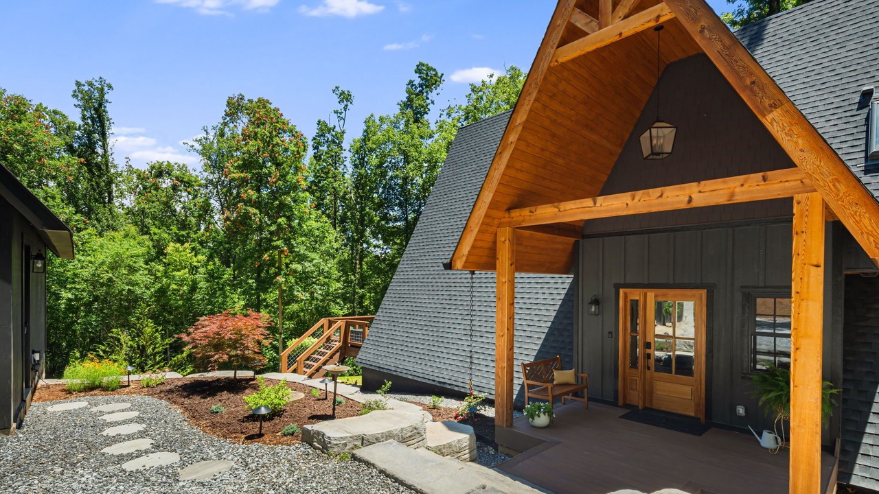 Photo of Outdoor in Lenoir