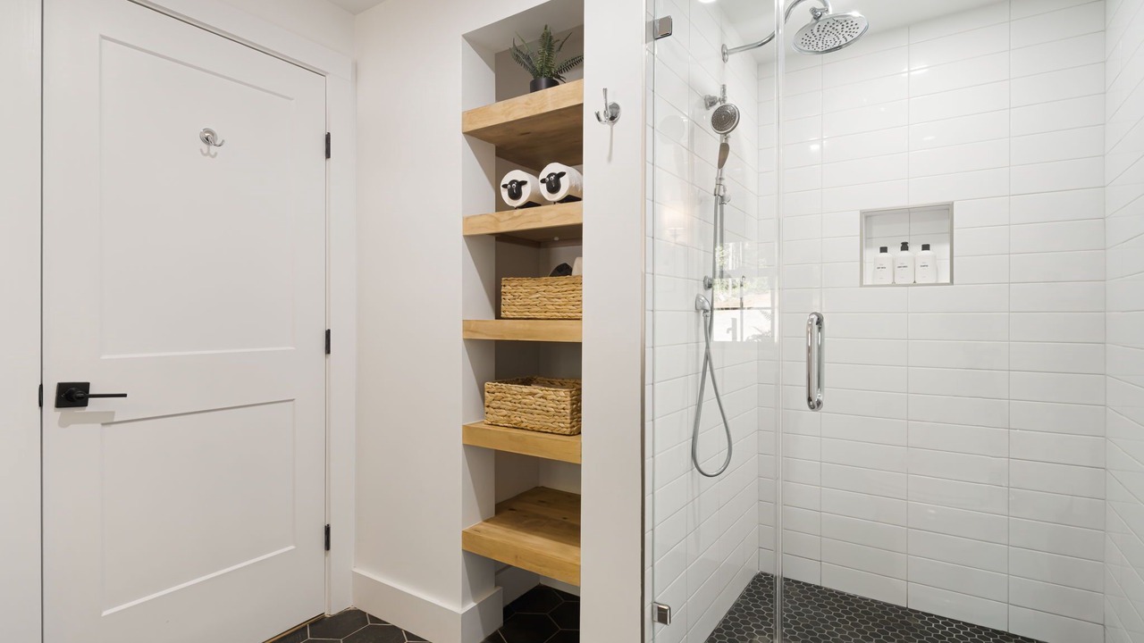 Photo of Bathroom in Lenoir