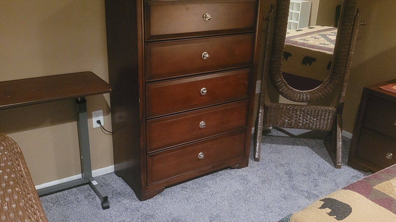 Photo of Bedroom in Hendersonville
