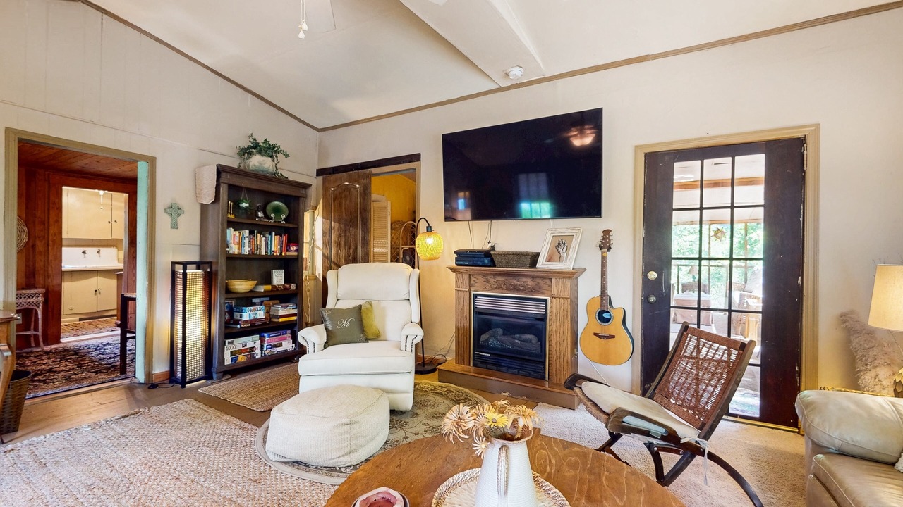 Photo of Livingroom in Lake Junaluska