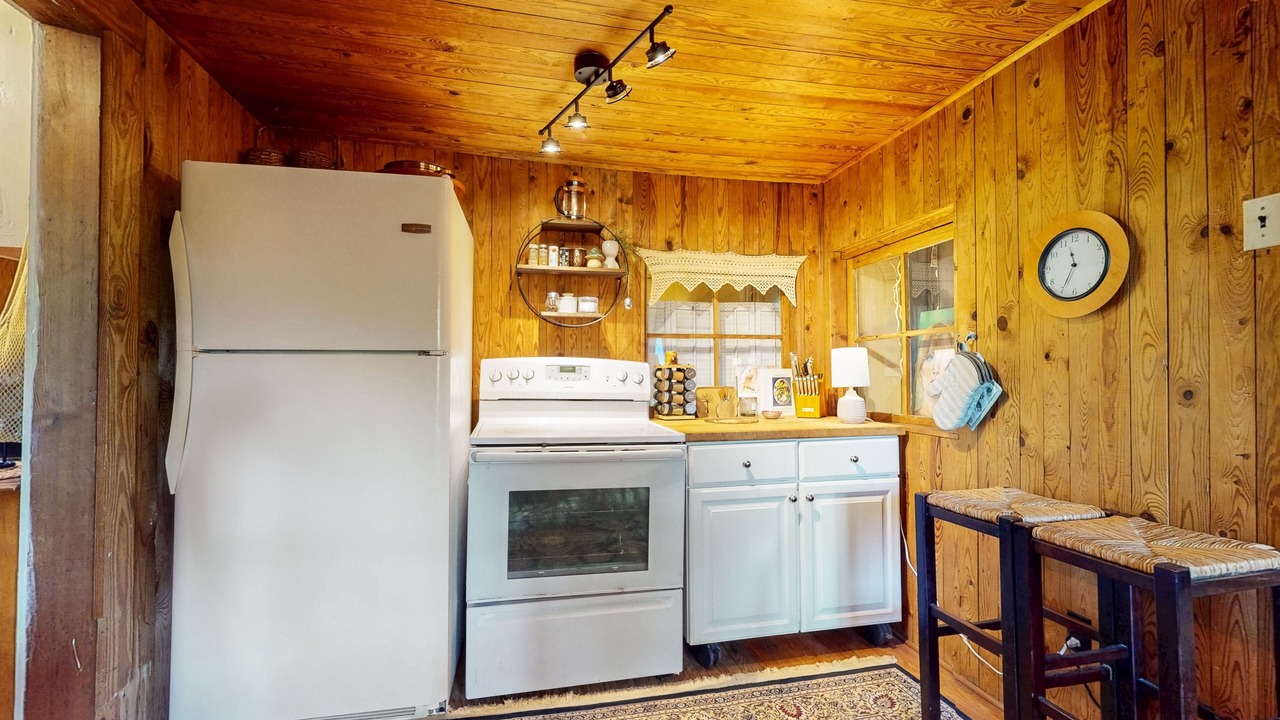 Photo of Kitchen in Lake Junaluska