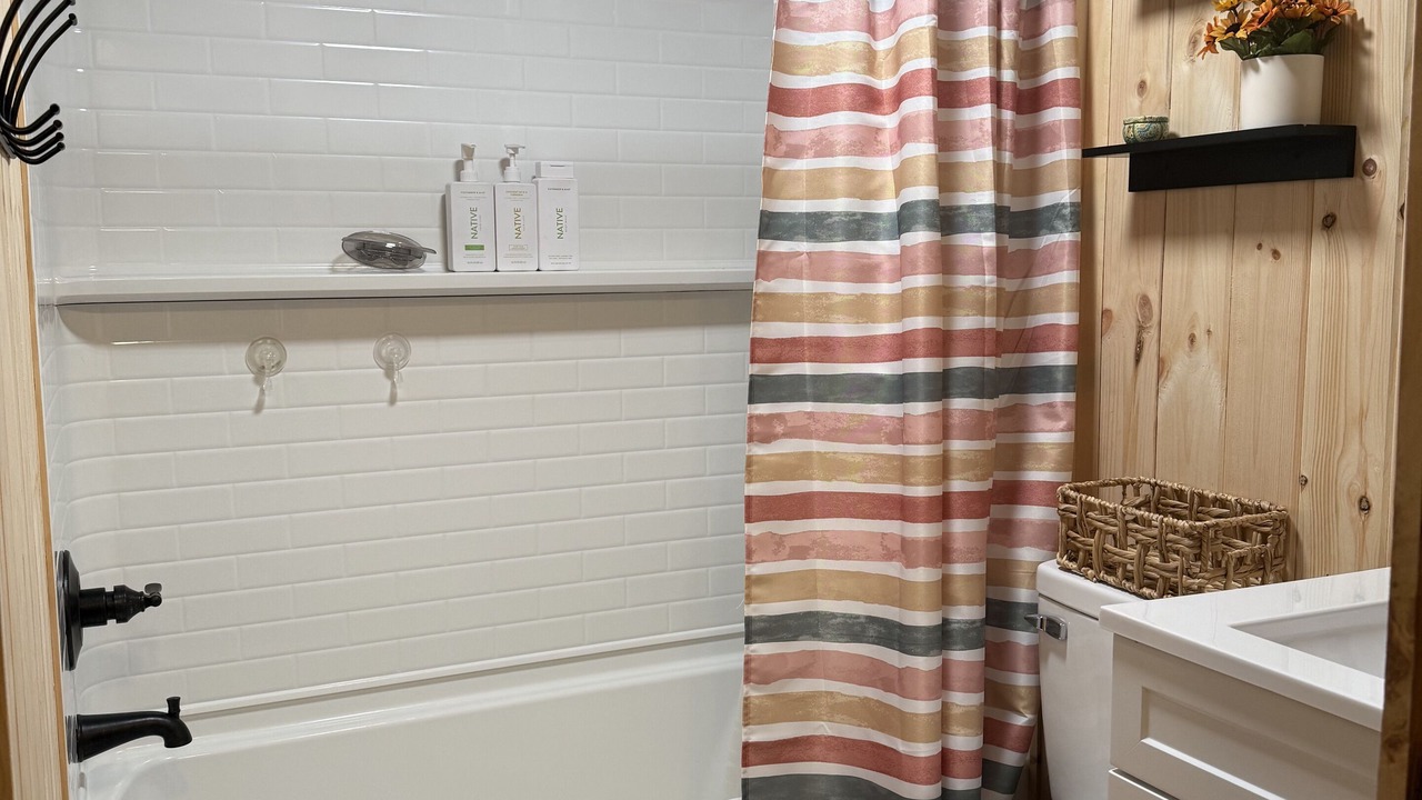 Photo of Bathroom in Lenoir