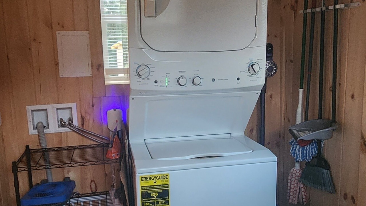 Photo of Bedroom in Lenoir