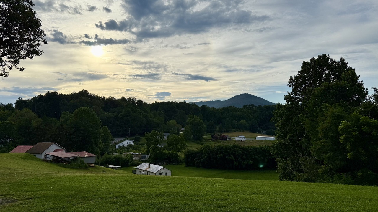 Photo of Outdoor in Lenoir