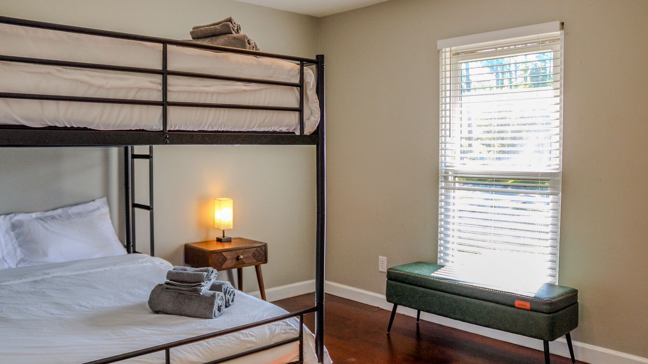 Photo of Bedroom in Eagles Nest