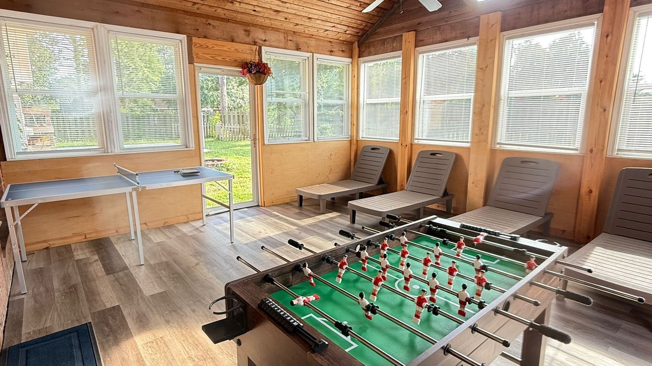 Photo of Bedroom in Eagles Nest