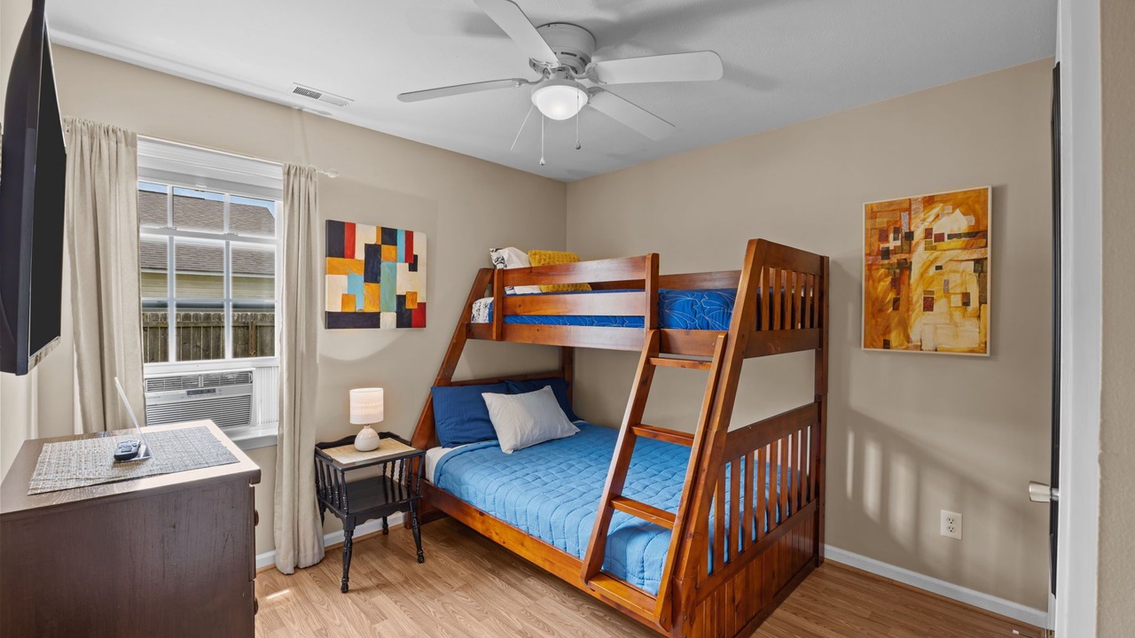 Photo of Bedroom in James City