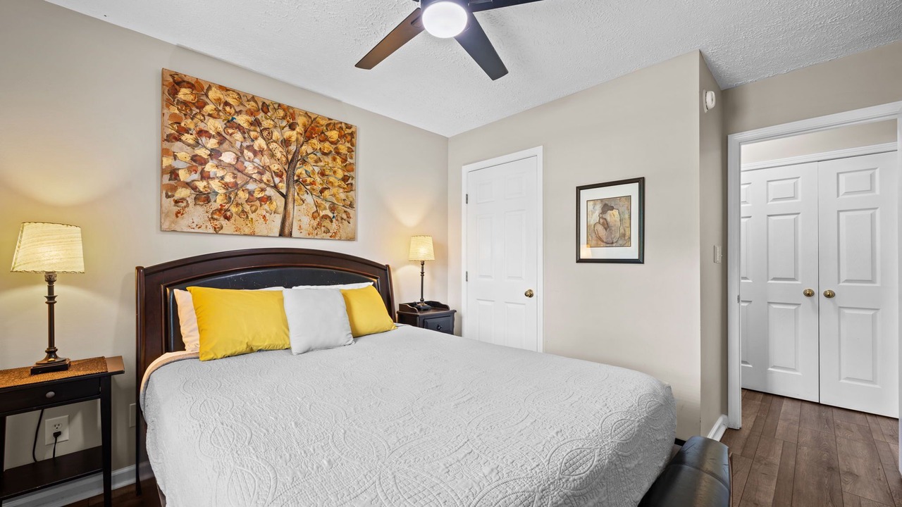 Photo of Bedroom in James City