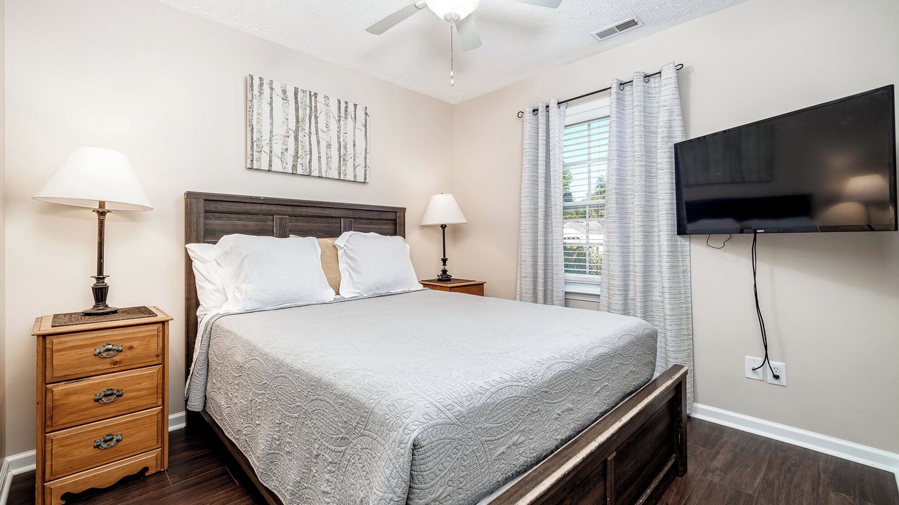 Photo of Bedroom in James City
