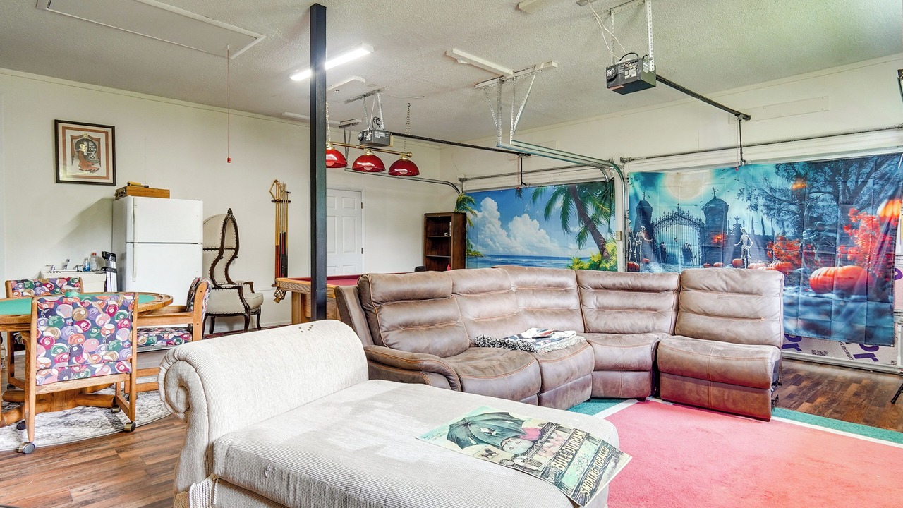 Photo of Livingroom in Westover