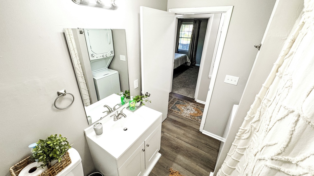 Photo of Bathroom in Pine Forest
