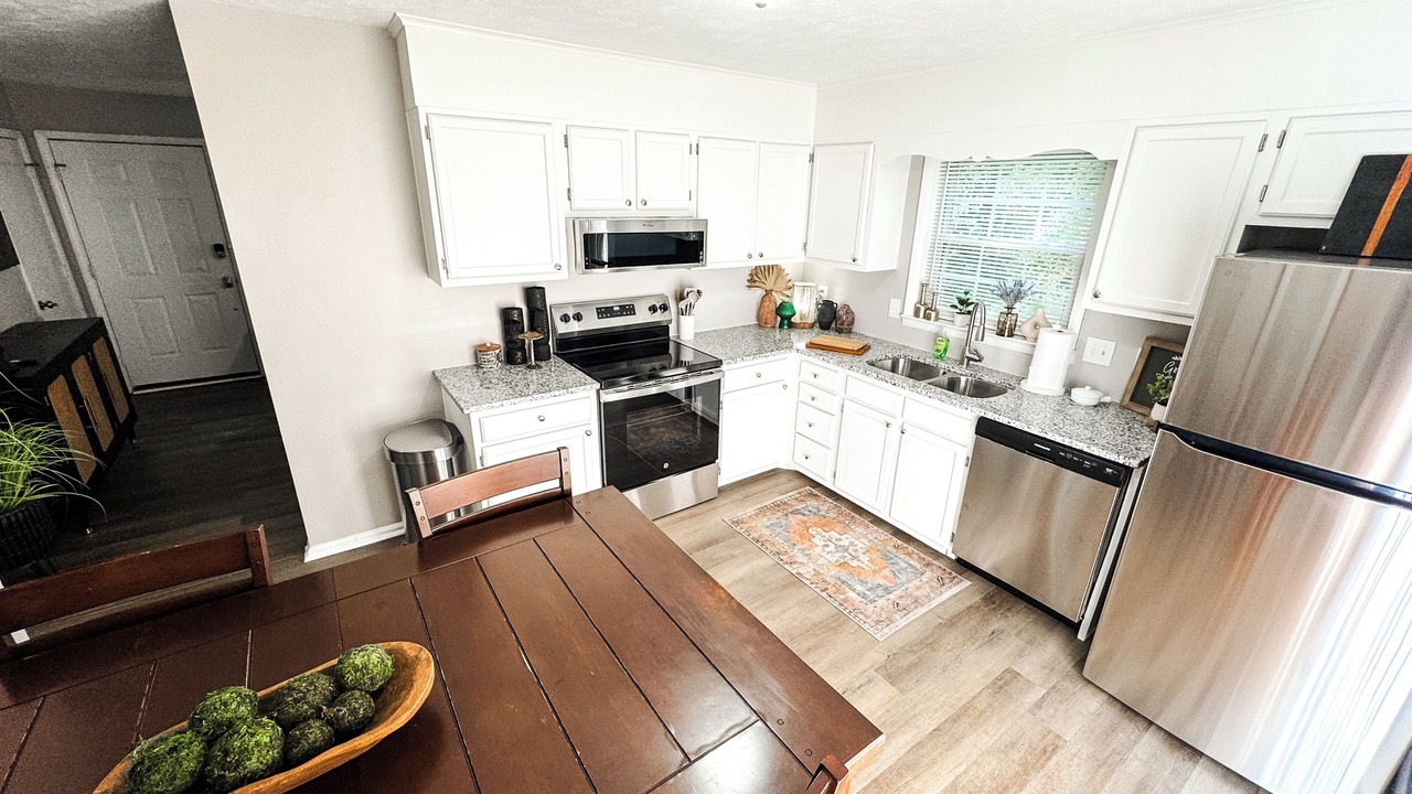 Photo of Kitchen in Pine Forest
