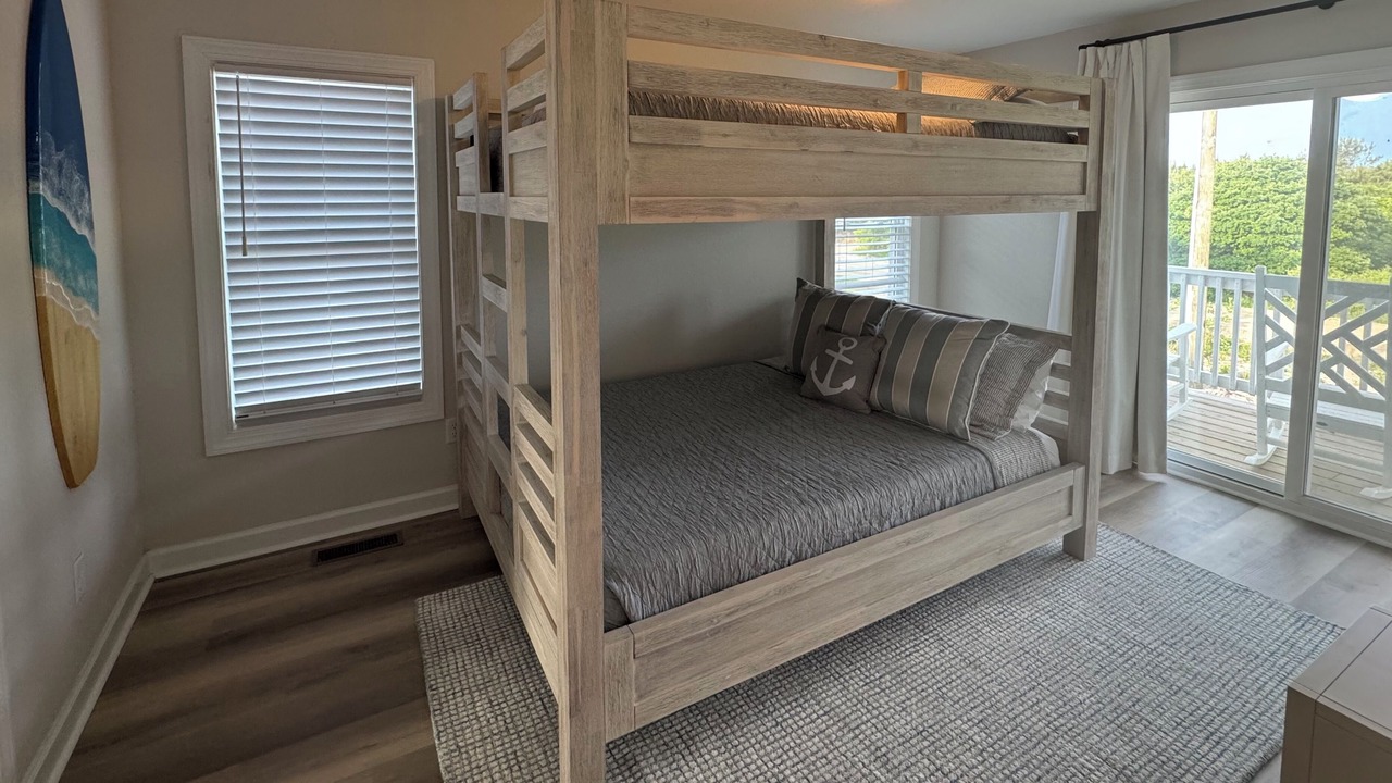 Photo of Bedroom in Carova Beach