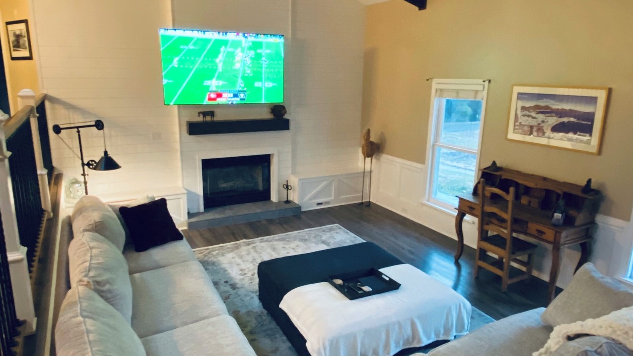 Photo of Livingroom in Hurdle Mills