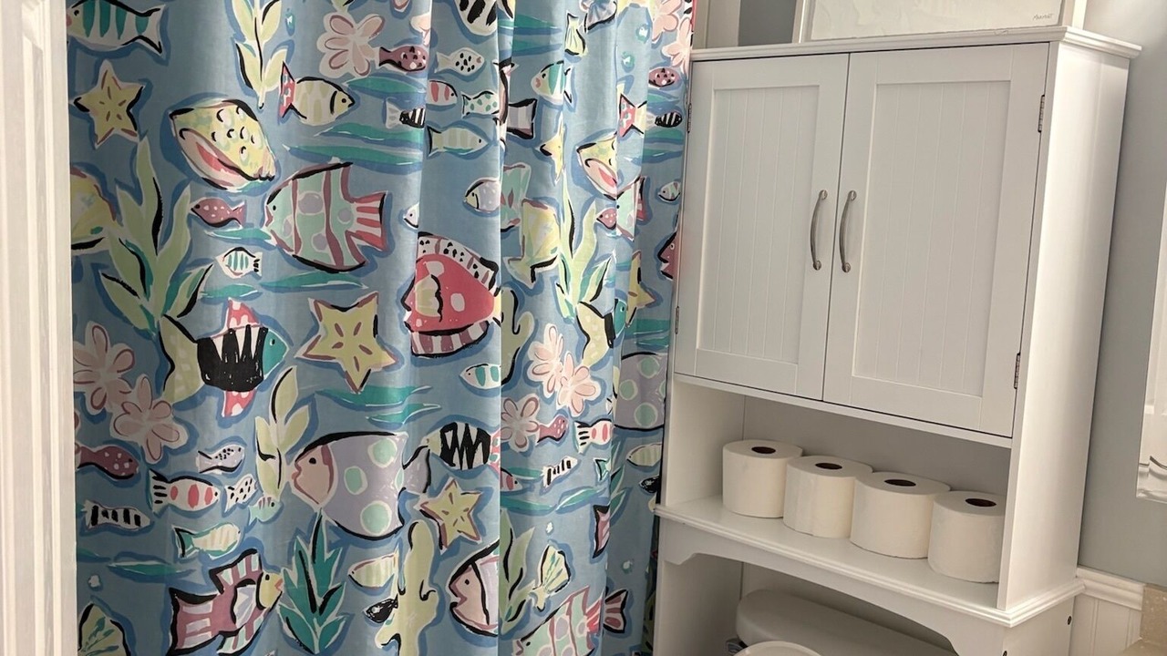 Photo of Bathroom in Wilmington Beach