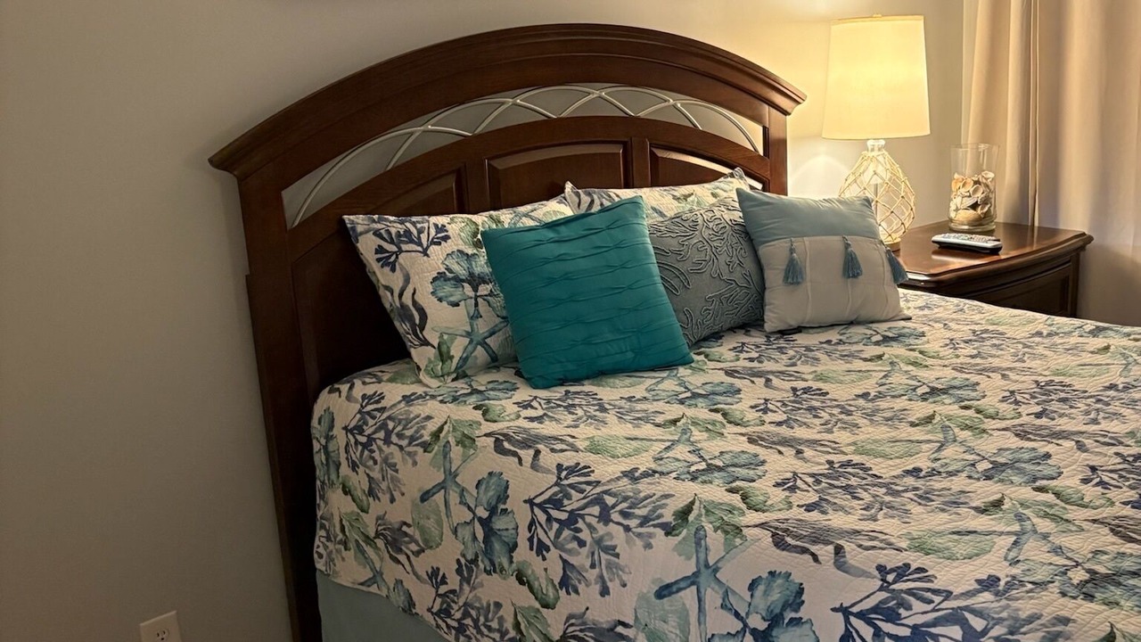 Photo of Bedroom in Wilmington Beach