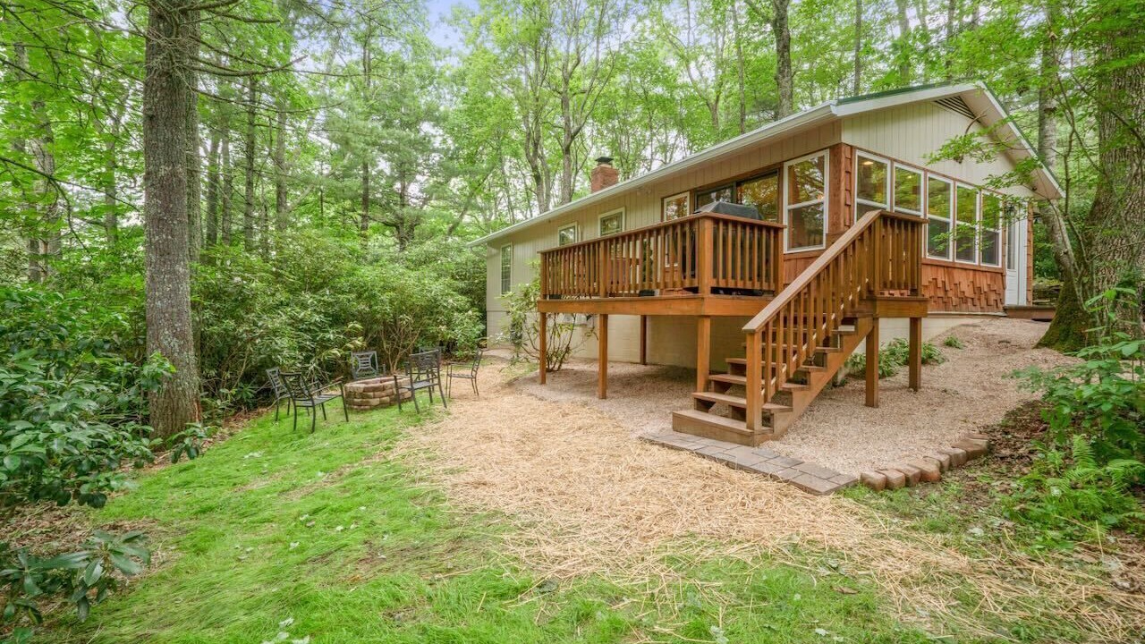Photo of Outdoor in Newland