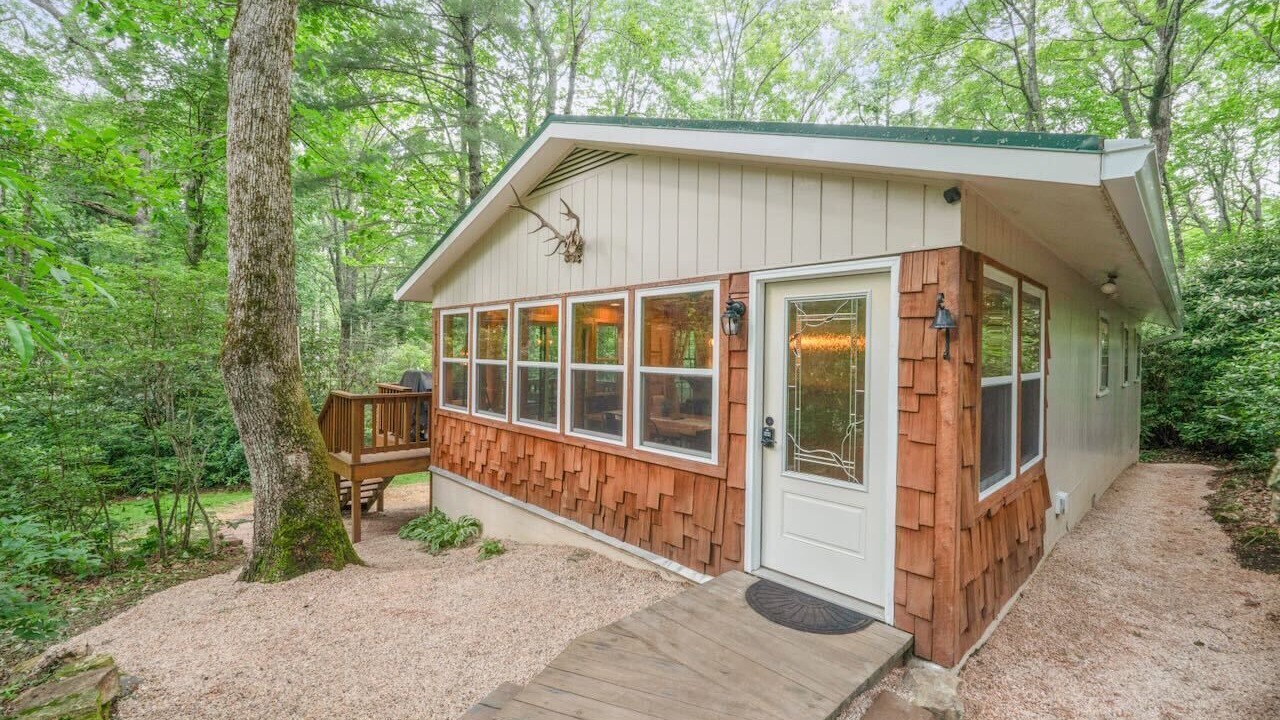 Photo of Outdoor in Newland