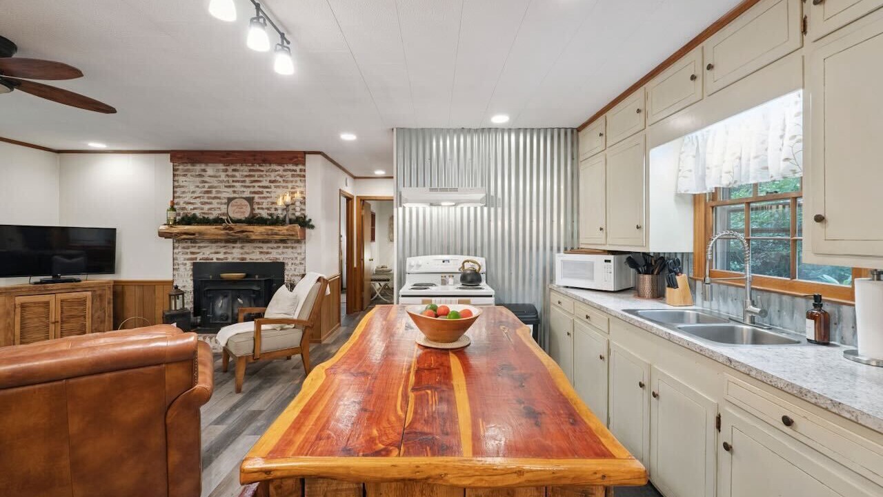 Photo of Kitchen in Newland