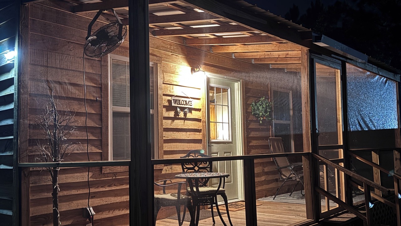 Photo of Outdoor in Clarendon