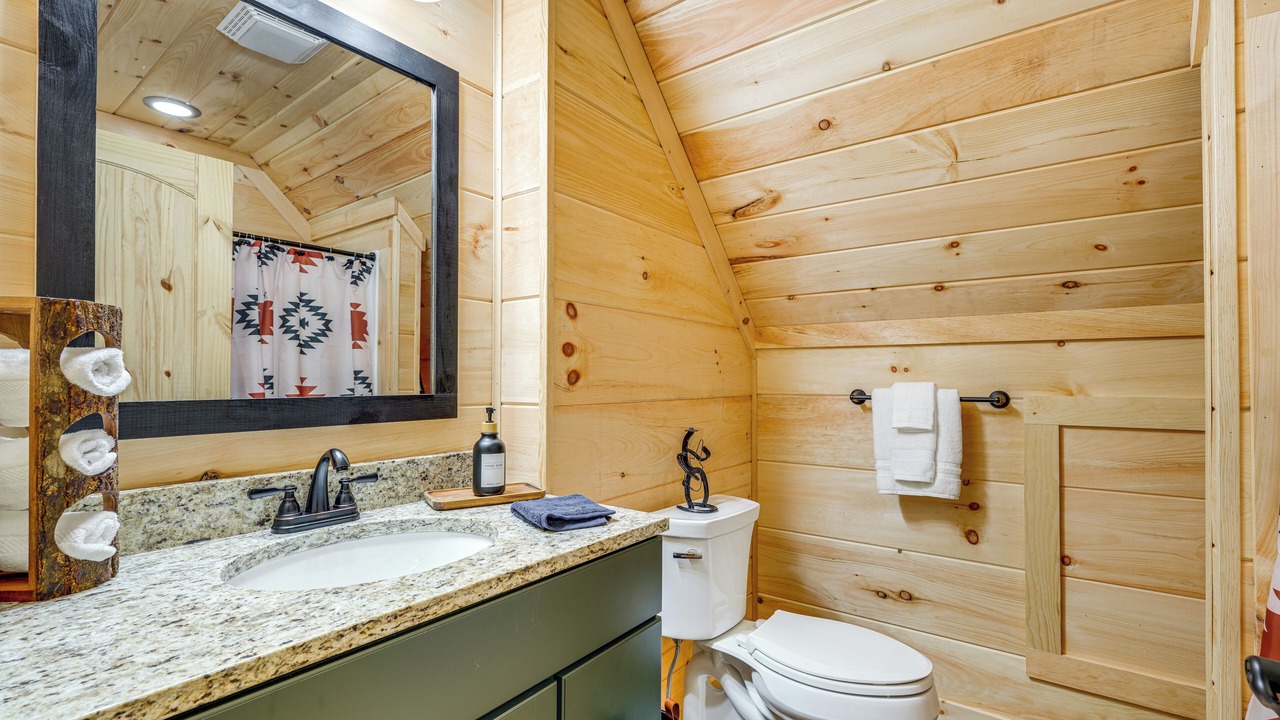 Photo of Bathroom in Wolf Laurel