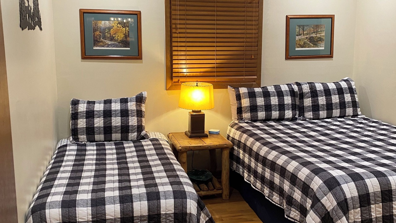 Photo of Bedroom in Murphy