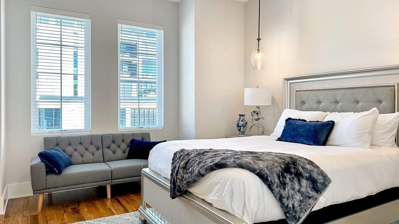 Photo of Bedroom in Downtown
