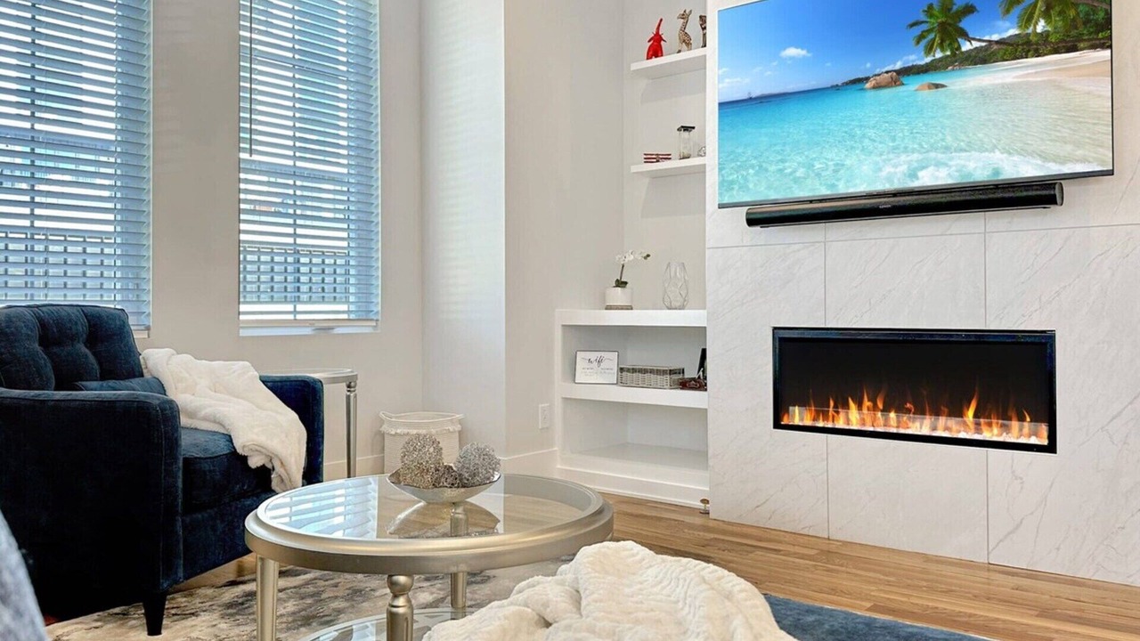 Photo of Livingroom in Downtown