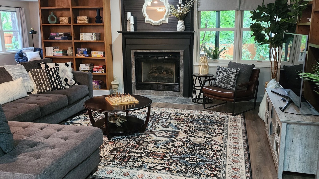 Photo of Livingroom in Royal Pines