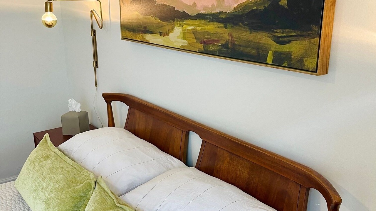 Photo of Bedroom in Downtown