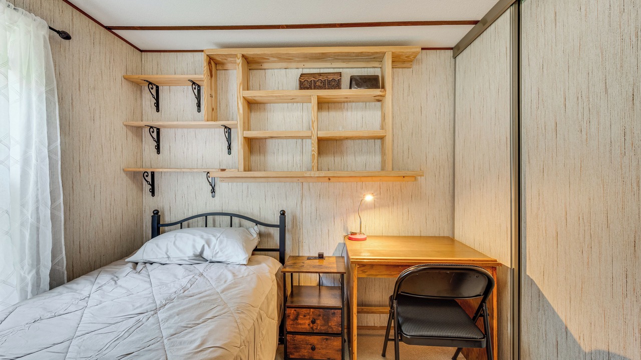 Photo of Bedroom in New London