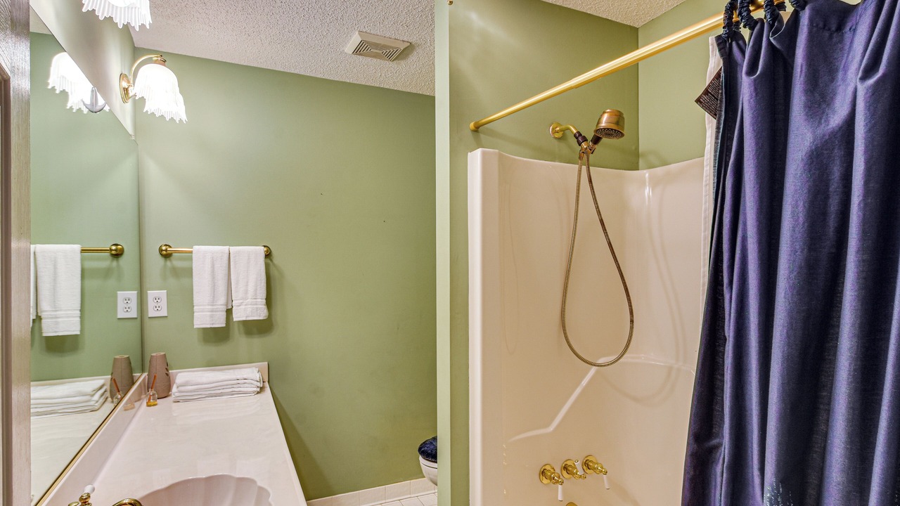 Photo of Bathroom in Bunnlevel