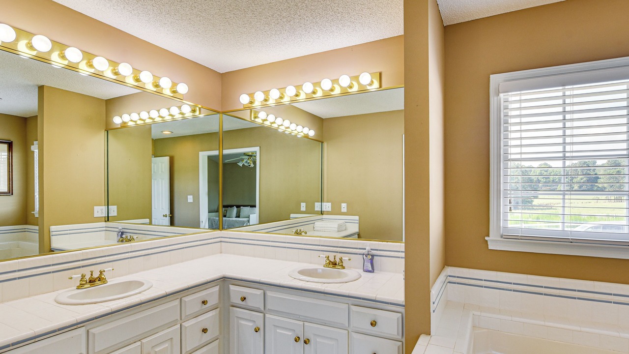 Photo of Bathroom in Bunnlevel